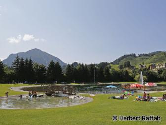 Badeurlaub an steirischen Badeseen und Erlebnisbädern